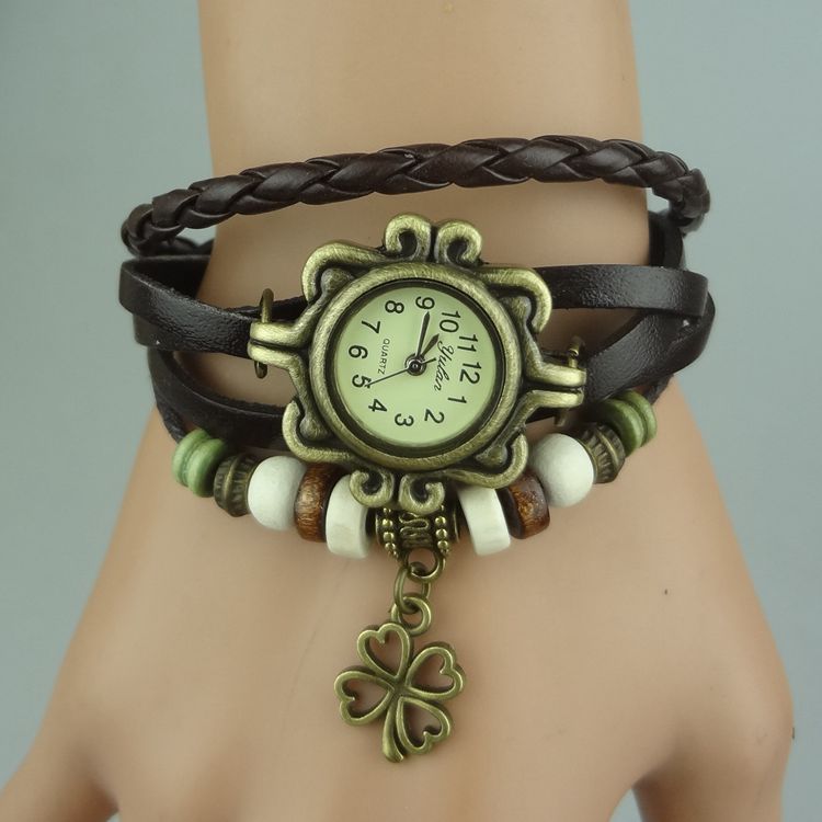 Retro Watch happy Clover Ms Bracelet Retro Artificial prepared by Female table