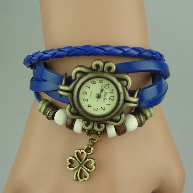 Retro Watch happy Clover Ms Bracelet Retro Artificial prepared by Female table
