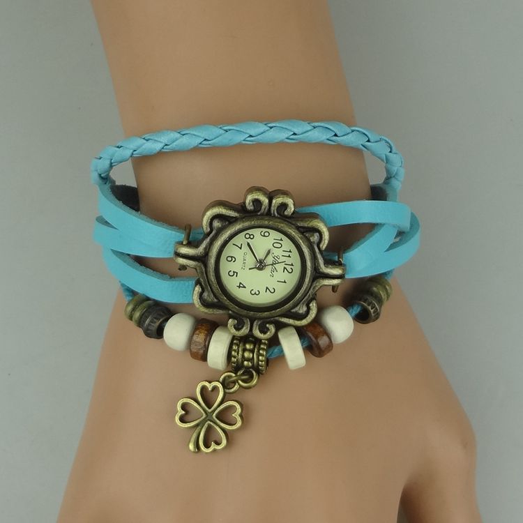 Retro Watch happy Clover Ms Bracelet Retro Artificial prepared by Female table