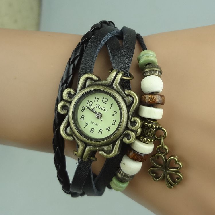 Retro Watch happy Clover Ms Bracelet Retro Artificial prepared by Female table