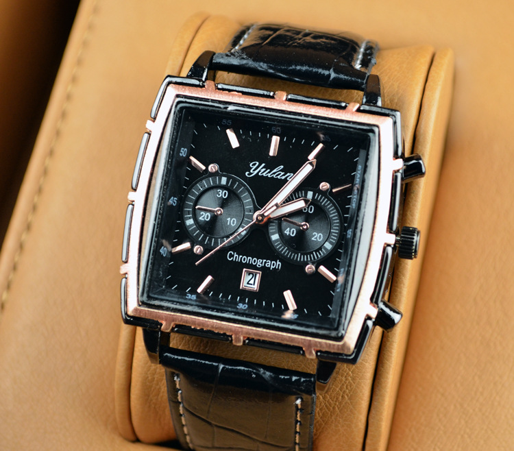 Men Watch personality fashion trend Quartz watches   men and women Single calendar Belt Watch