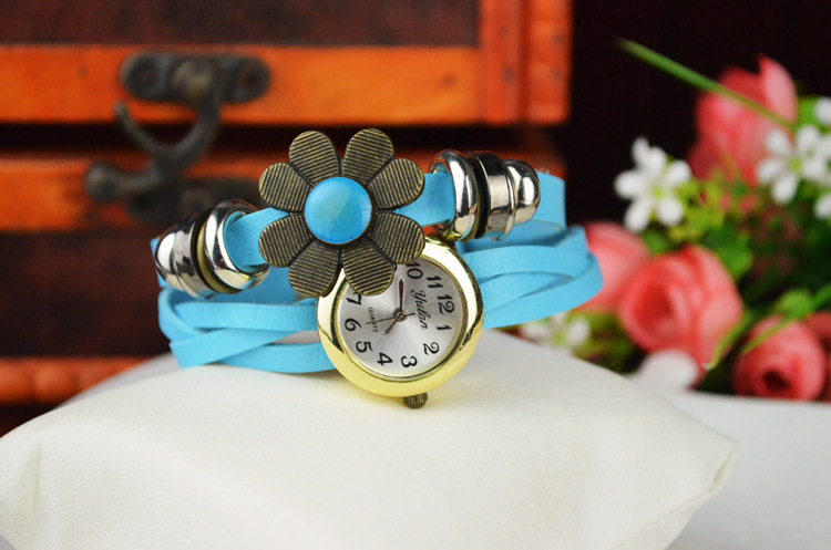 Retro Artificial Weave Watch Sunflower Watch fashion trend Ms Bracelet