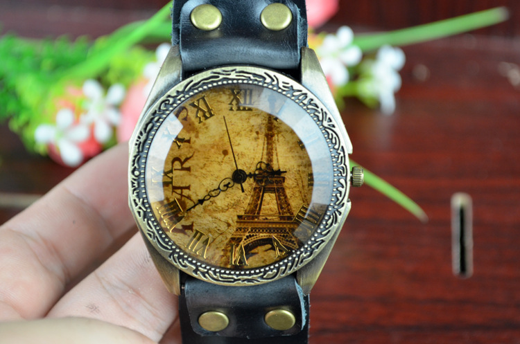 Western style popular Paris Eiffel Tower Watch Retro travel commemorate Watch