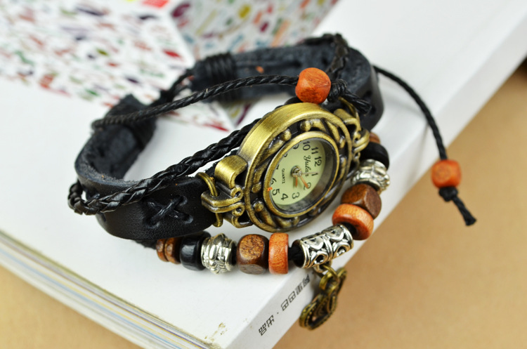 Retro Bracelet   Hand made Beaded Weave Ms trend fashion Watch