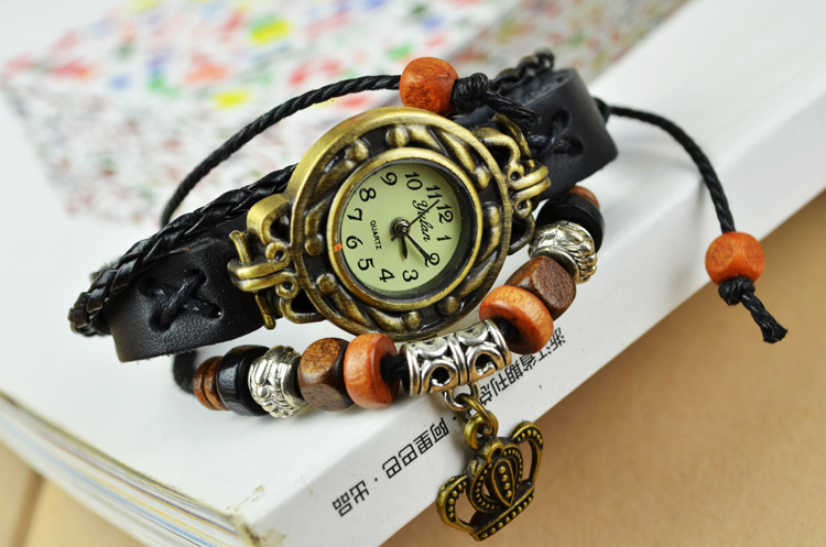 Retro Bracelet   Hand made Beaded Weave Ms trend fashion Watch