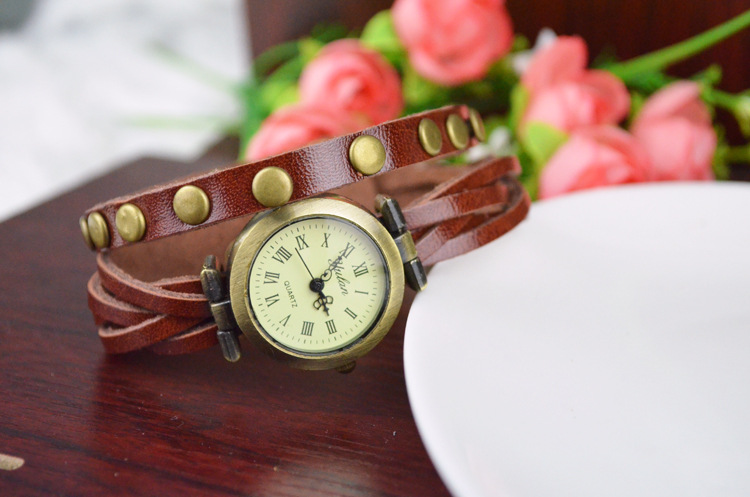 Retro Watch Bronze Mushroom nails Artificial prepared by Bracelet fashion trend Watch