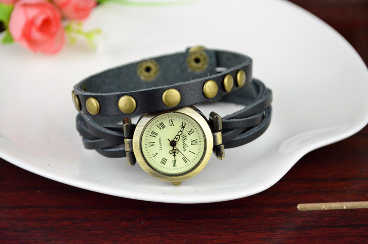 Retro Watch Bronze Mushroom nails Artificial prepared by Bracelet fashion trend Watch