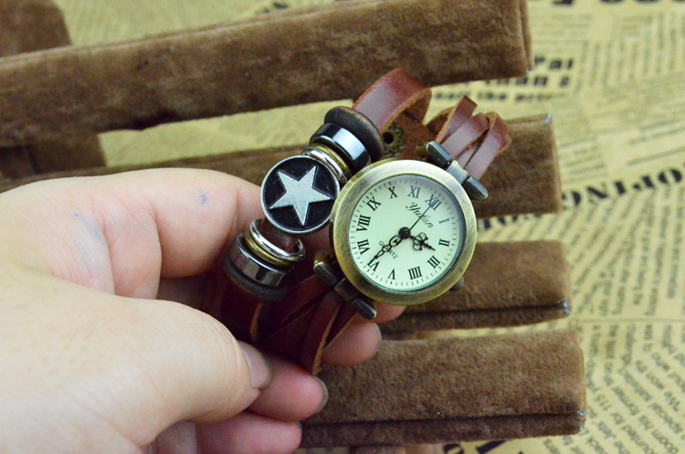 Retro Bracelet   fashion personality Five-pointed star Belt table Artificial   Weave Watch