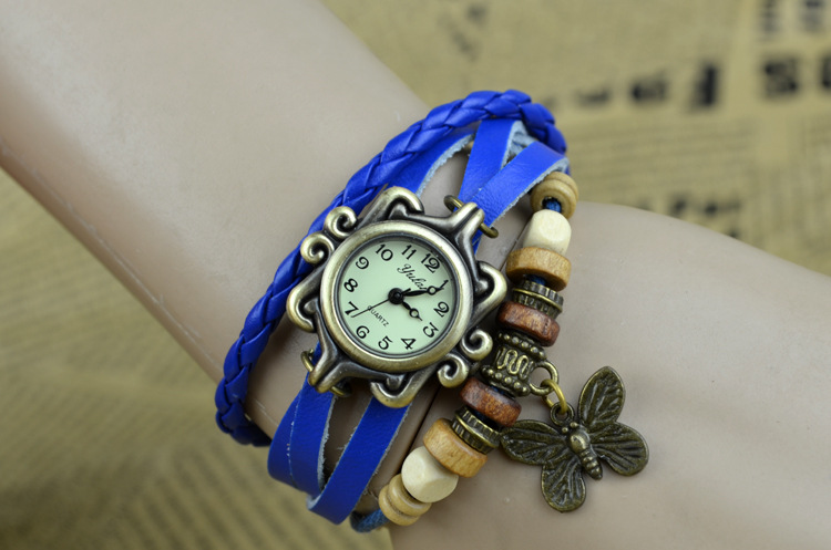 Retro Bracelet   Green bronze Round head   Eiffel Tower Watch Small fresh Fashion Ladies table