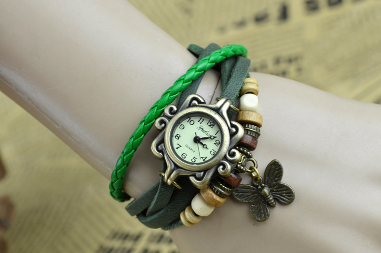 Retro Bracelet   Green bronze Round head   Eiffel Tower Watch Small fresh Fashion Ladies table