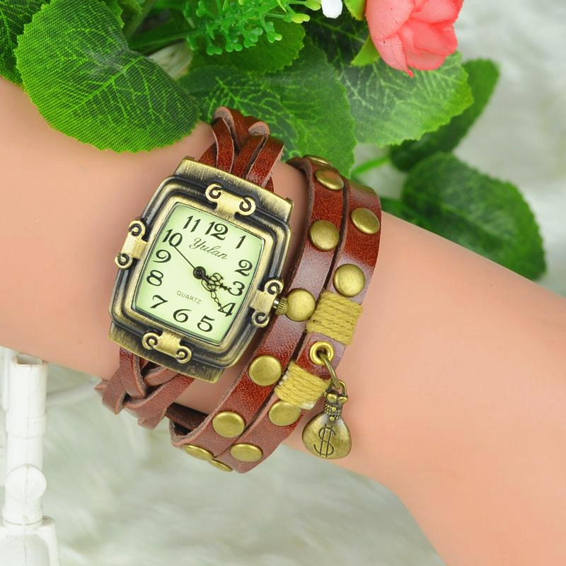 Retro Genuine Leather Bracelet Features Multilayer Cowhide fashion Watch men and women Neutral table
