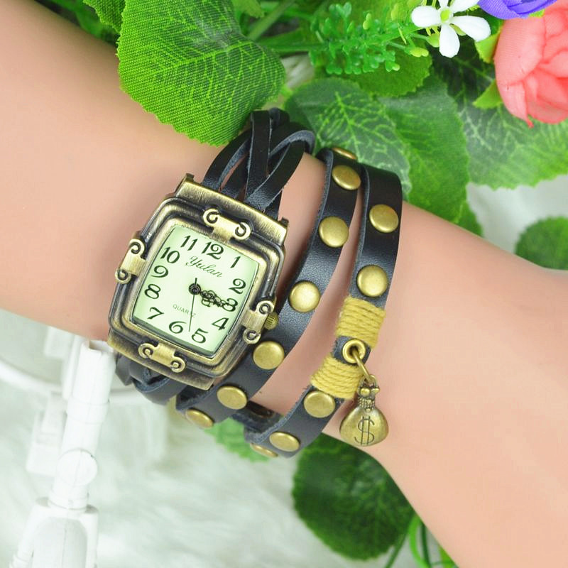Retro Genuine Leather Bracelet Features Multilayer Cowhide fashion Watch men and women Neutral table