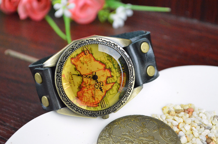 Western style Watch Genuine Leather Retro map Watch  men and women fashion Watch