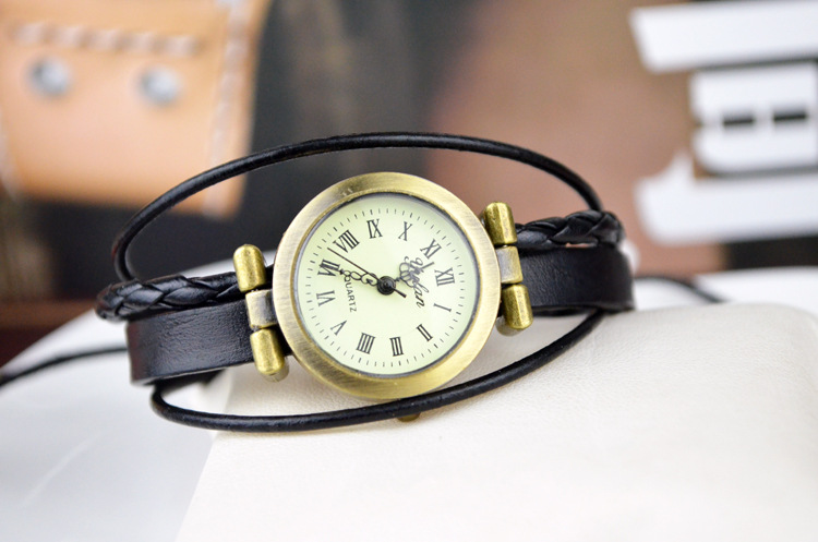 Western style Classical Bracelet Pull rope Weave Leather rope Ms Watch