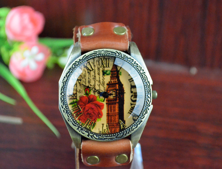 Retro fashion trend personality Watch London Big Ben Creative Watch