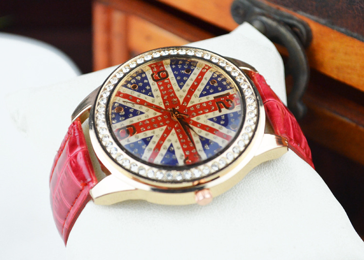 Retro trend fashion personality United Kingdom Flag watch With scale Drill table
