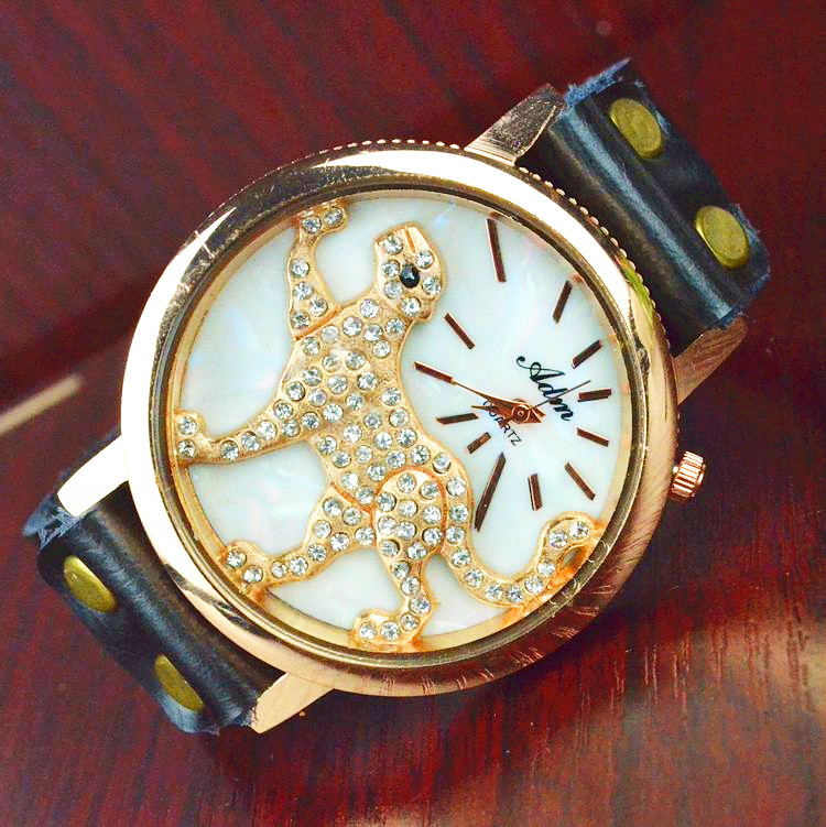 Fashion Leisure Genuine Leather Men Ms Genuine Leather Sunny leopard Retro Watch