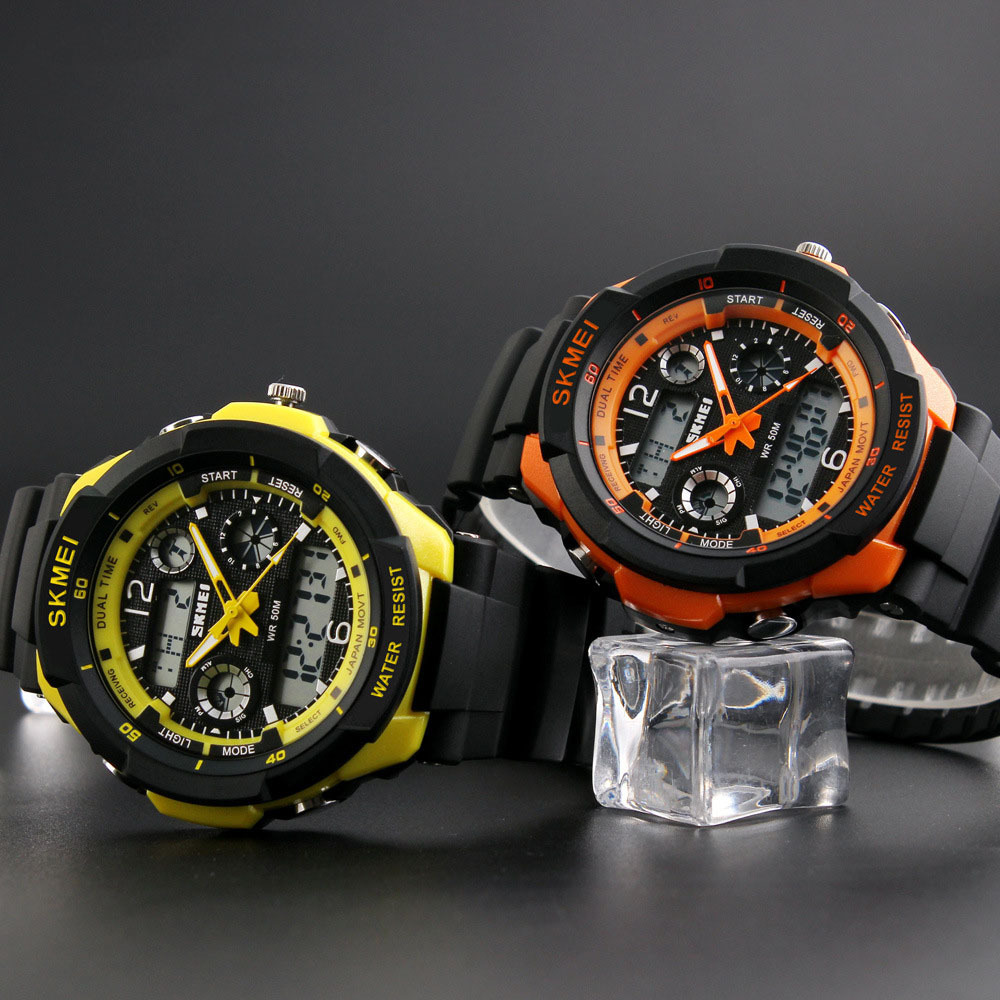 Outdoor Double Show Digital Watch Waterproof Shockproof Climbing Multifunction Movement Watch