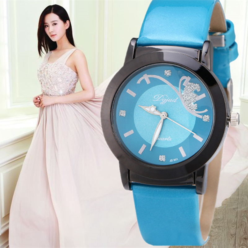 Fashion Trend PU Crystal Watch  Ms Bow Tie Pearl Watches