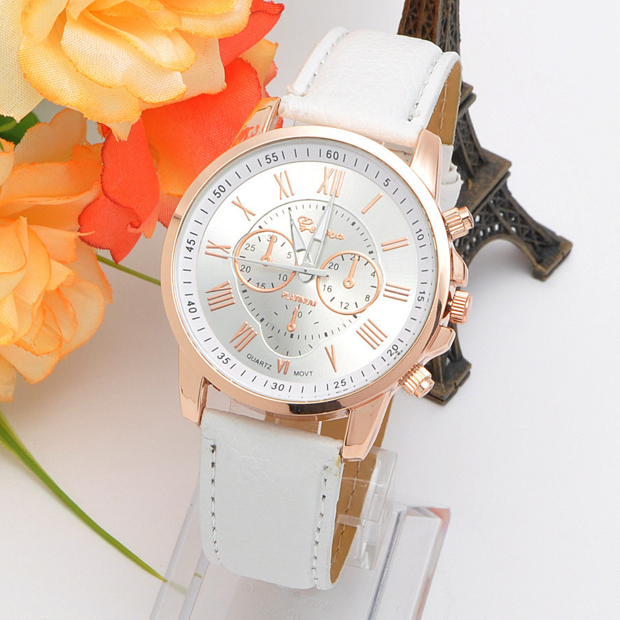 Three eyes Watch Retro Geneva student Couple On the table   Male and female Belt quartz trend Watch