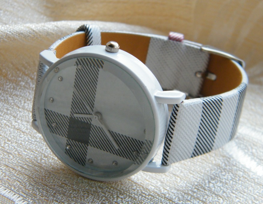 Fashion Ms Watch  Belt Student Wacth Simple Personality Ms Watch Fashion Wacthes