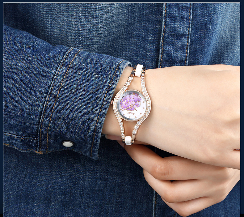 Watch The New Diamond Bracelet Fashion Decorative Watch Leisure Trend Watch