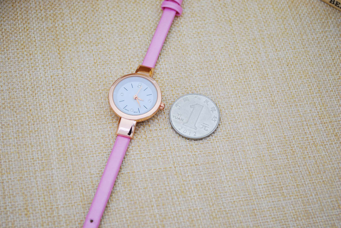 Ms Thin belt Watch Temperament Fashion Small dial Belt Bracelet Ms Watches