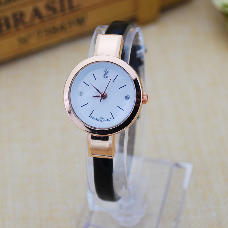 Ms Thin belt Watch Temperament Fashion Small dial Belt Bracelet Ms Watches