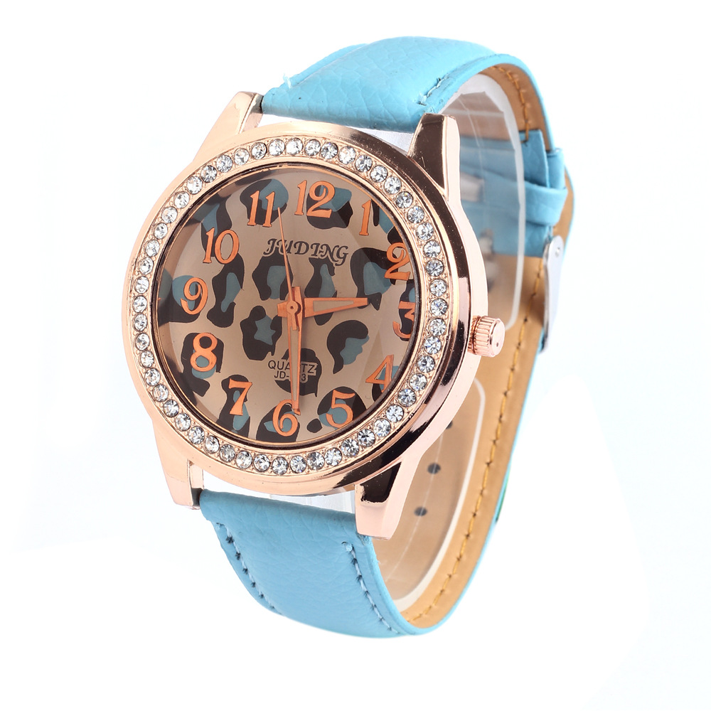 Fashion men and women Watch  Geneva Couple Silica gel fashion trend Watch