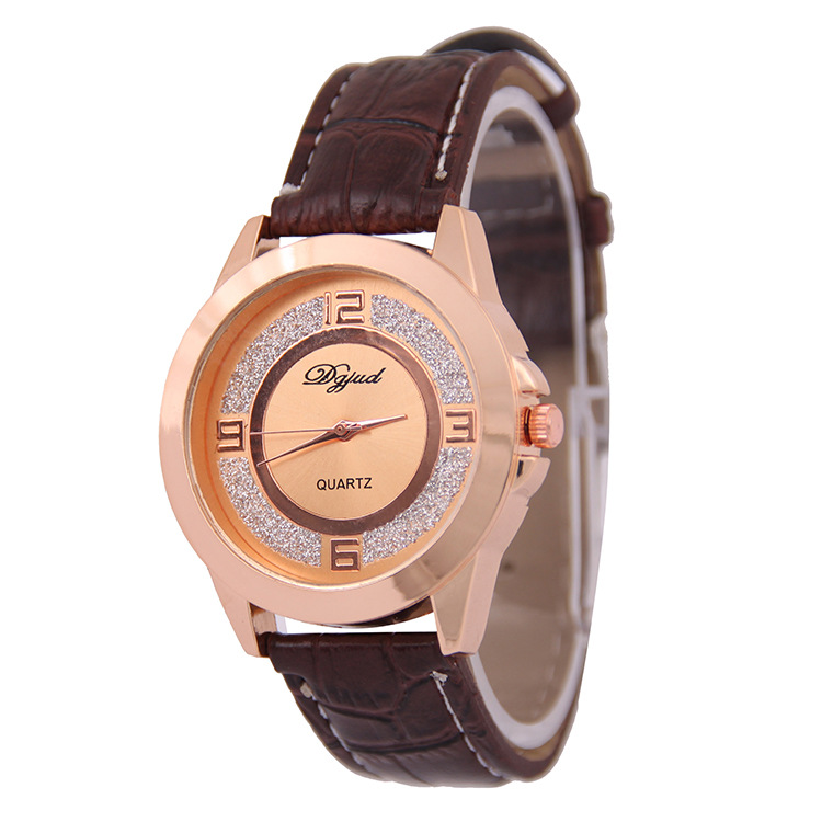Gold shell Flash powder surface Bamboo skin Belt table fashion Western style Retro Ms Upscale Watch