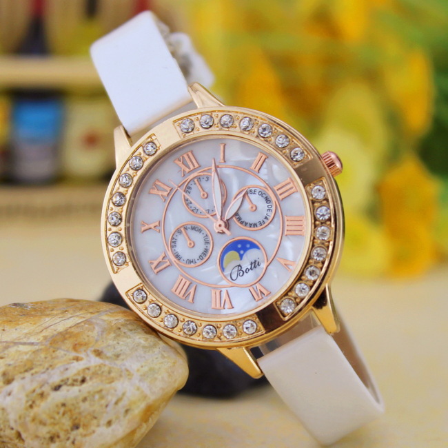 Fine Belt Watch Classic Style Watch  Narrow Straps Three Eyes Six Needle Trend Watch