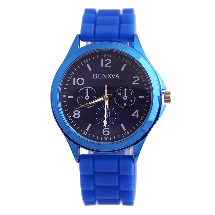 Retro Watch  Color TV Single Level Geneva Color Case Genuine Leather Western Style Fashion Couple
