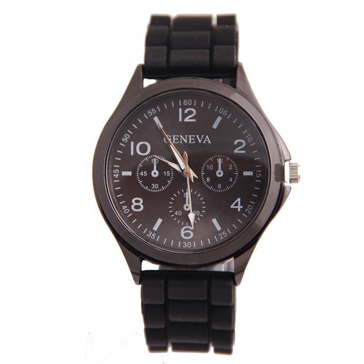 Retro Watch  Color TV Single Level Geneva Color Case Genuine Leather Western Style Fashion Couple