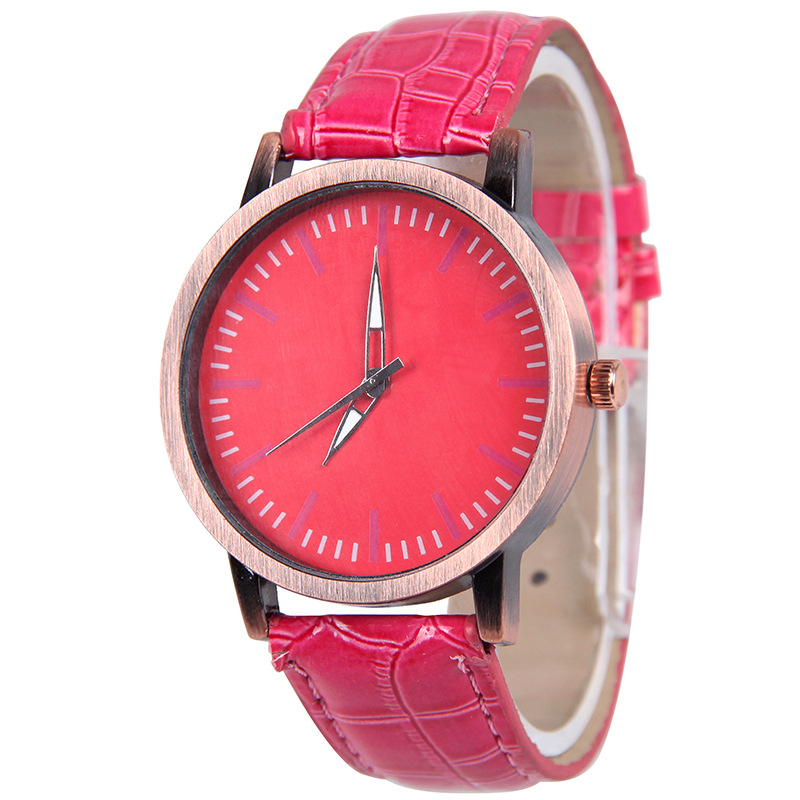 Red Bronze Crocodile Pattern Belt Watch Leisure Fashion Trend Watch