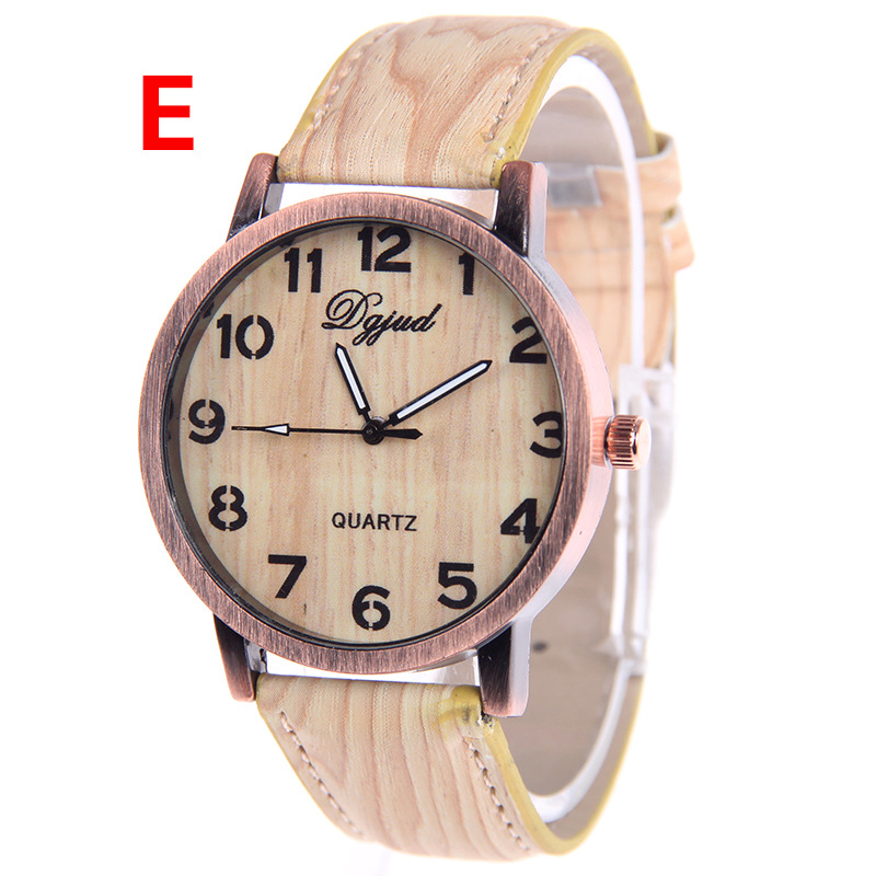 Fashion Wood Grain Watch 12 Numbers men and women popular Imitation Wood Watch