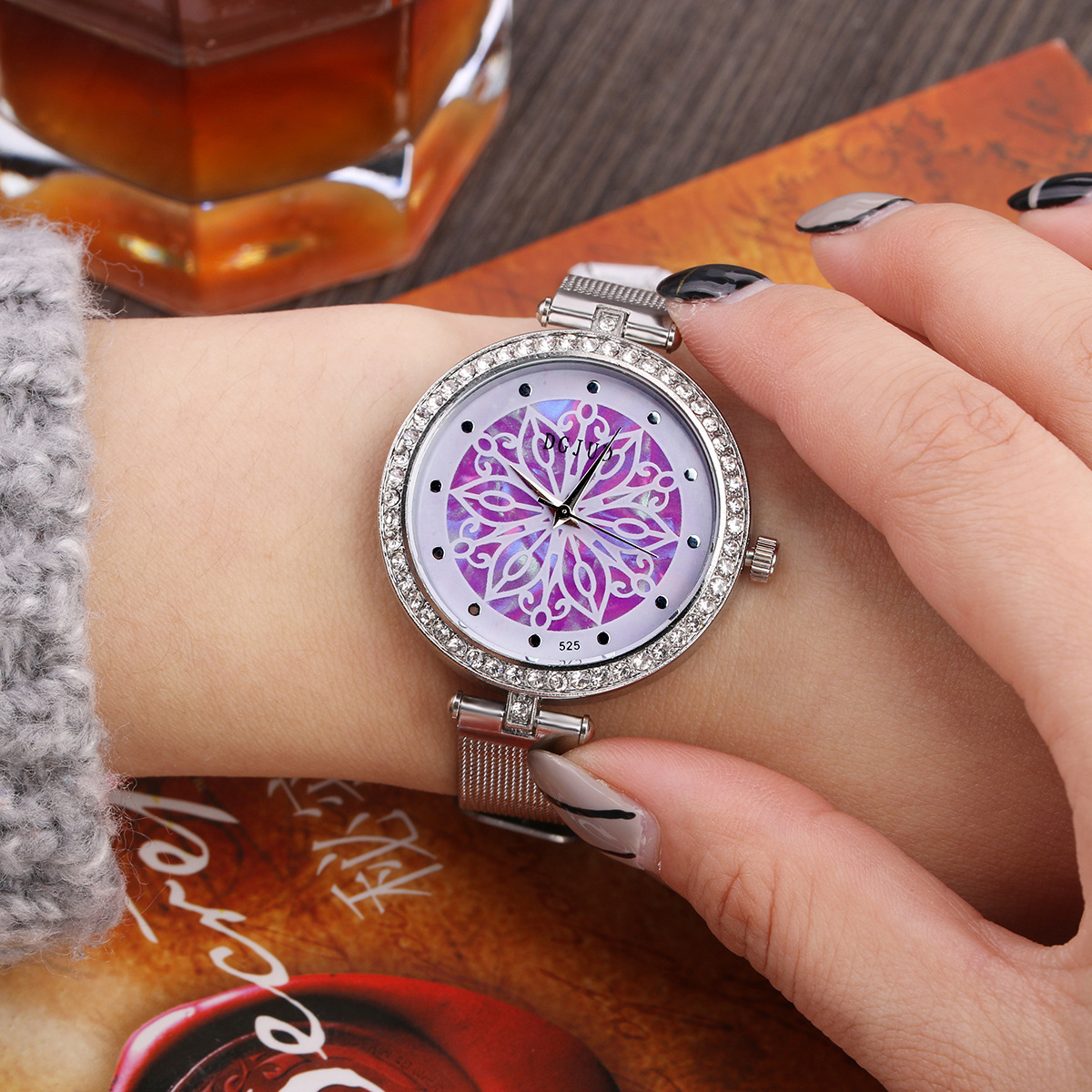Ms Leisure Mesh Belt Diamond Watch Creative Fashion  Trend Watch