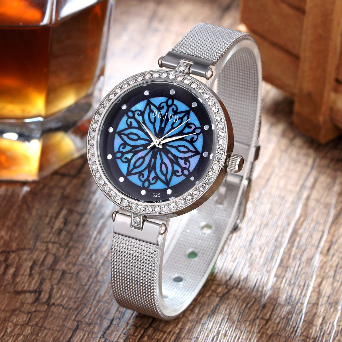 Ms Leisure Mesh Belt Diamond Watch Creative Fashion  Trend Watch