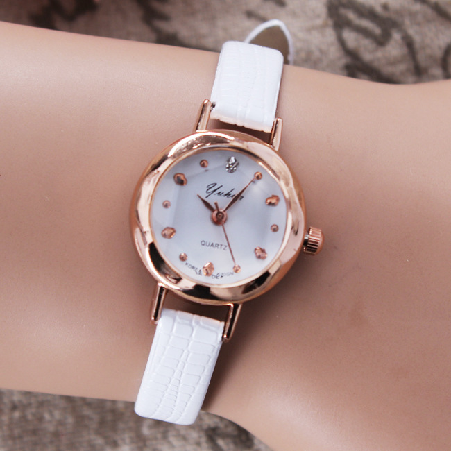 Ms Watch Three-dimensional Female Watch Belt Small Size Exquisite Bracelet Watch
