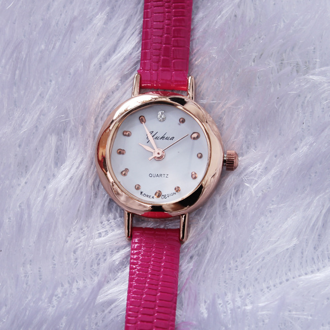 Ms Watch Three-dimensional Female Watch Belt Small Size Exquisite Bracelet Watch