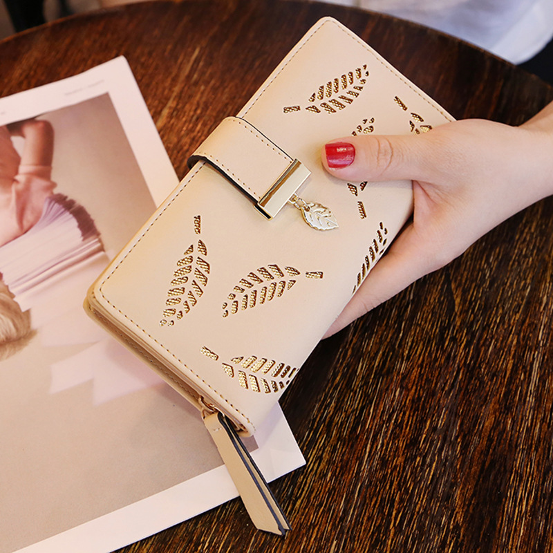 Ms Wallet Long Section Fashion Hand Bag Hollow Leaves Zipper Buckle Wallet Card Pack