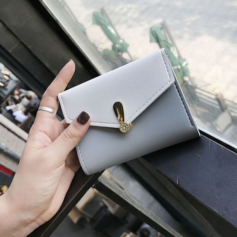 The New Wallet Female Short Section Student Small Fresh Multifunction Wallet Buckle Hand Bag