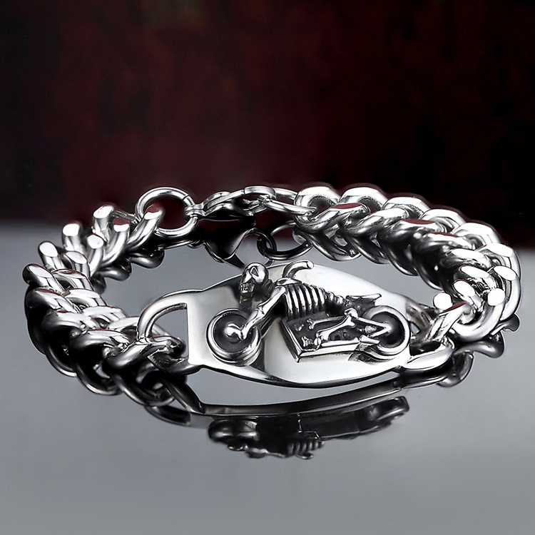 Western Style Stainless Steel Wristband Motorcycle Skeleton Titanium Steel Bracelet
