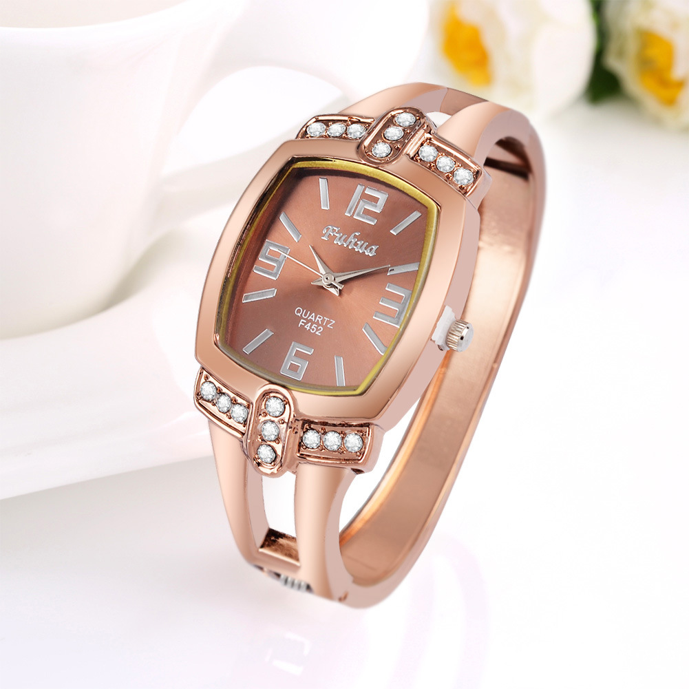 Ms Bracelet Watch Fashion Rose Gold Trend Fashion Barrels Quartz Watches