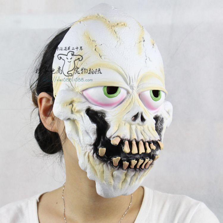 Buck Teeth Bad Luck Funny Skull Head Halloween Prom Props Funny Horror Ghosts Mask