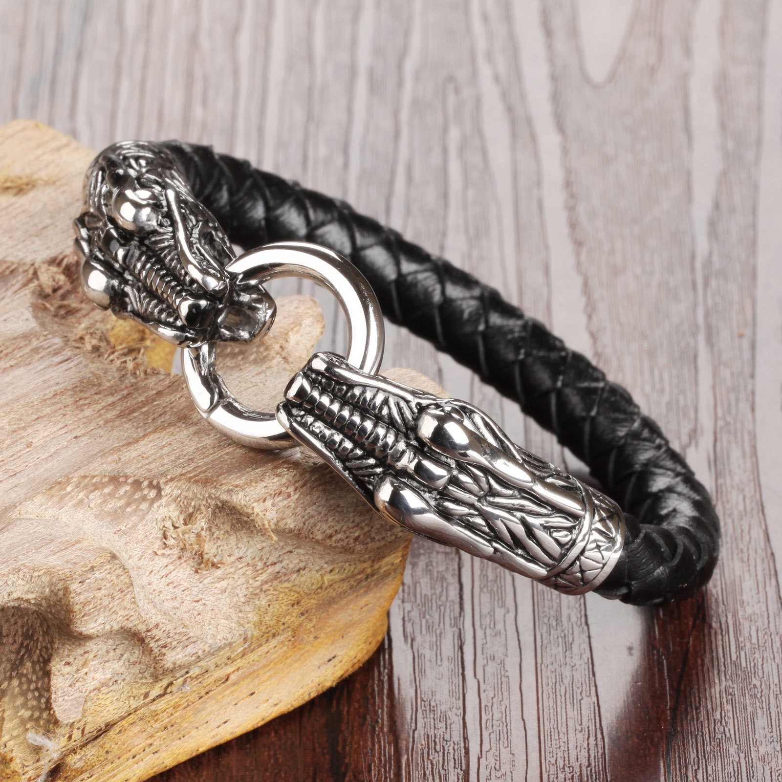 Western Style Personality Stainless Steel Buckle fine Gift Men Fashion Leather Bracelet
