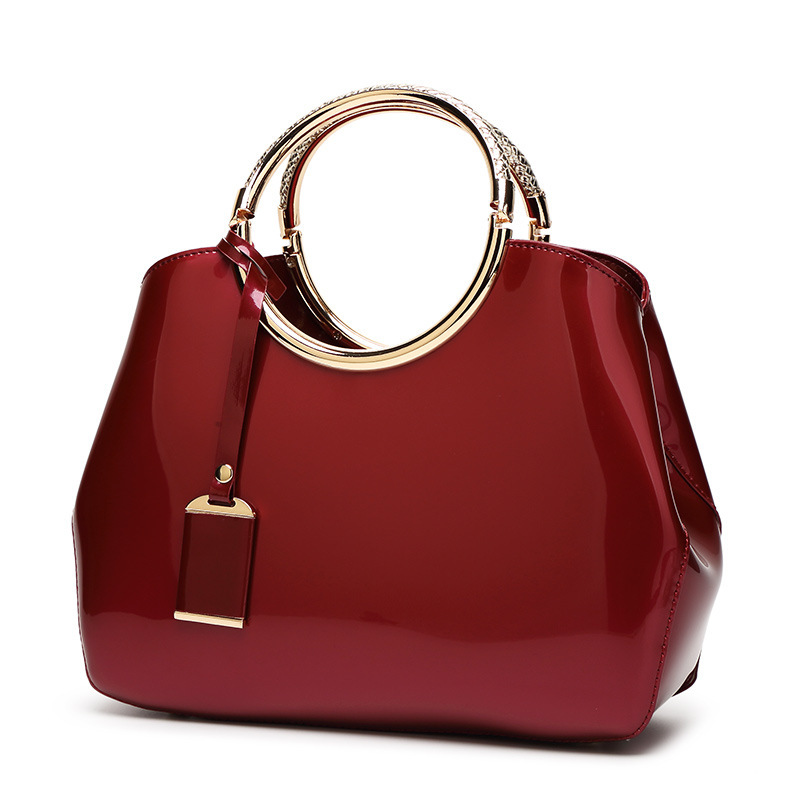 Bride pack The New Fashion Bright Patent Leather Lady bags Messenger bag Handbag Wild Shoulder Bags