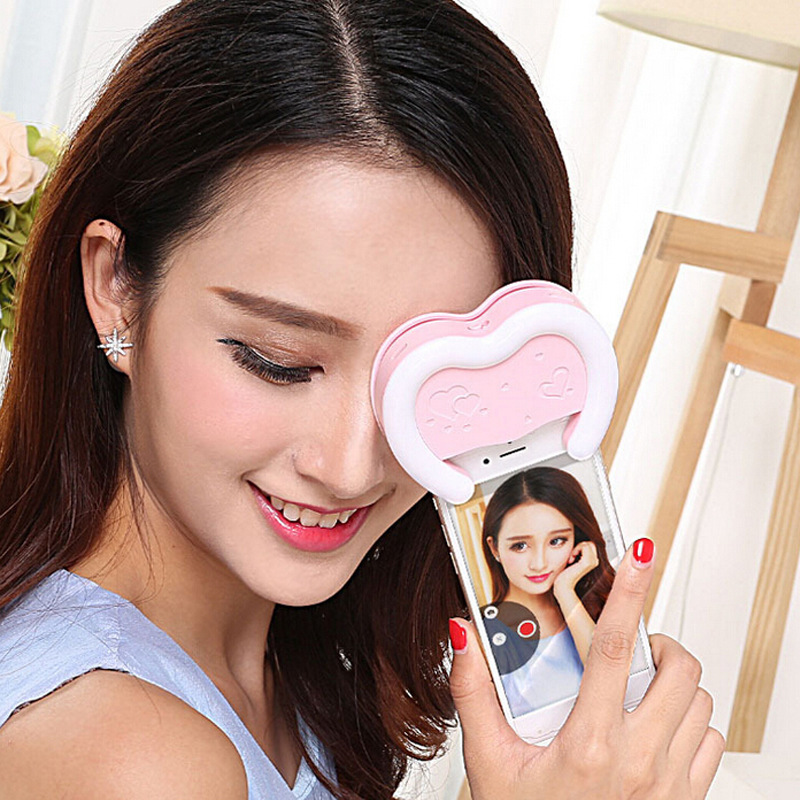 Heart-shaped External Lens Beauty Phone Fill light Makeup Night shot led Selfie Fill light