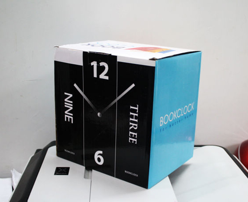 Creative Book clock Strange new Karlsson Personality Clock Dictionary Decoration Clock