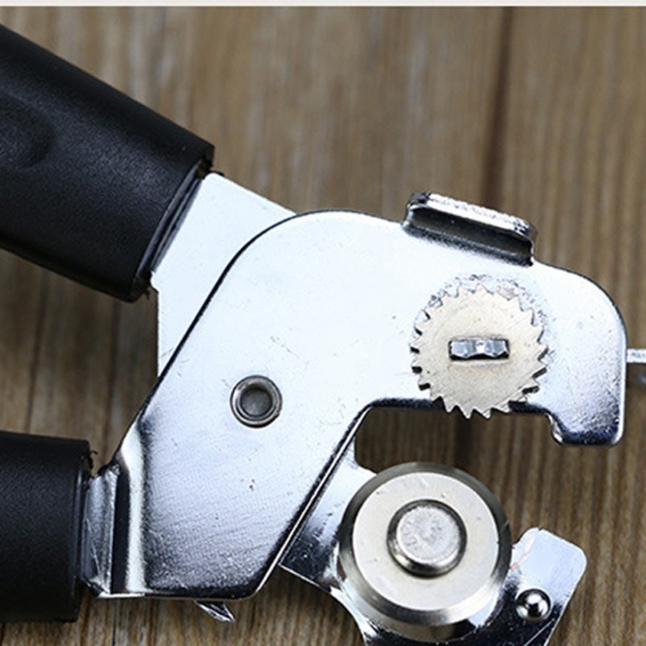 Newcomdigi Side Cut Manual Can Opener One Touch Kitchen Can Opener Knife Slicker