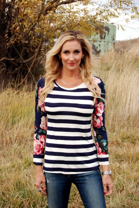 Western Style Ms The New Spring And Summer Fashion Wild Printing Stripe Round Neck T-shirt